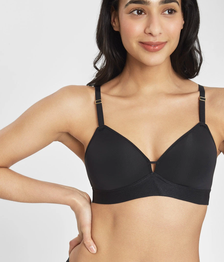 The Spacer Bra Bundle: Jet Black/Toasted Almond 2 The Spacer Bra Bundle: Jet Black/Toasted Almond - Image 2