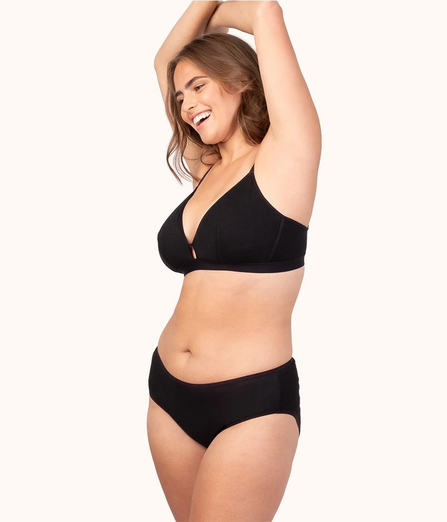 The Ribbed Busty Bralette: Jet Black 2 The Ribbed Busty Bralette: Jet Black - Image 2