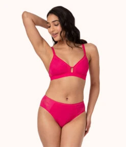 Outlet No Wire Bras Store -Outlet No Wire Bras Store 2 on model front1 smooth lace high waist bikini magenta