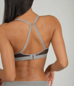 The All-Day T-Shirt Bra: Heather Gray -Outlet No Wire Bras Store 3 on model back all day tshirt bra heather gray