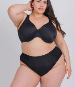 The Minimizer Bra Bundle: Jet Black/Toasted Almond -Outlet No Wire Bras Store 3 on model front minimizer bra bundle jet black