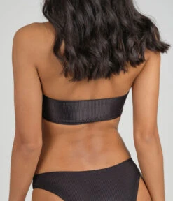The Swim Ribbed Tie-Front Bandeau: Jet Black -Outlet No Wire Bras Store 4 on model back ribbed tie front bandeau jet black 5138e59f 8bc0 4d97 98b5 56c4b1c8cd78