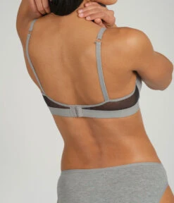 The All-Day T-Shirt Bra: Heather Gray -Outlet No Wire Bras Store 4 on model back1 all day tshirt bra heather gray