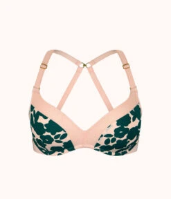 The No-Wire Push-Up: Retro Blooms -Outlet No Wire Bras Store 6 on model front1 nwpu retro bloom
