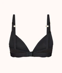 The Deep V No-Wire Push-Up: Jet Black -Outlet No Wire Bras Store 7 product flat back deep v no wire push up jet black 93b3b5b3 a042 48cb 8857 f01f36197b09