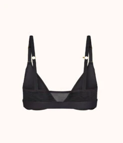 The Front Close No-Wire Bra: Jet Black -Outlet No Wire Bras Store 7 product flat back front close no wire bra jet black 9abf2f65 ead4 424f 97b3 ba03a01b7d1f
