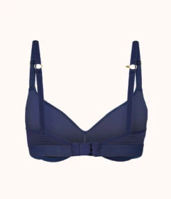 The No-Wire Push-Up: Navy Daisy -Outlet No Wire Bras Store 7 product flat back no wire push up navy daisy