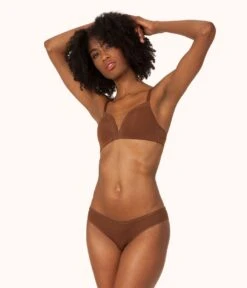 The Mesh Back Bikini: Rich Clay -Outlet No Wire Bras Store on model front mesh back bikini rich clay 2b72a18e d521 4ff0 9949 8805ef83c883