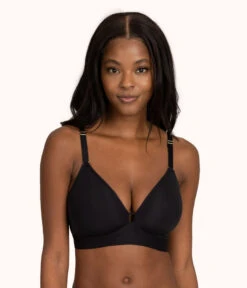 The Spacer Bra: Jet Black 17 The Spacer Bra: Jet Black -Outlet No Wire Bras Store sizeswap 32DDD 1 front spacer bra jet black