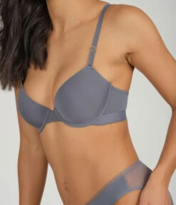 The T-Shirt Bra: Smoke -Outlet No Wire Bras Store sizeswap 34B 2 side tshirt bra smoke